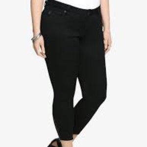 5/7 50% off bundles this week!  Torrid Stiletto jeggings